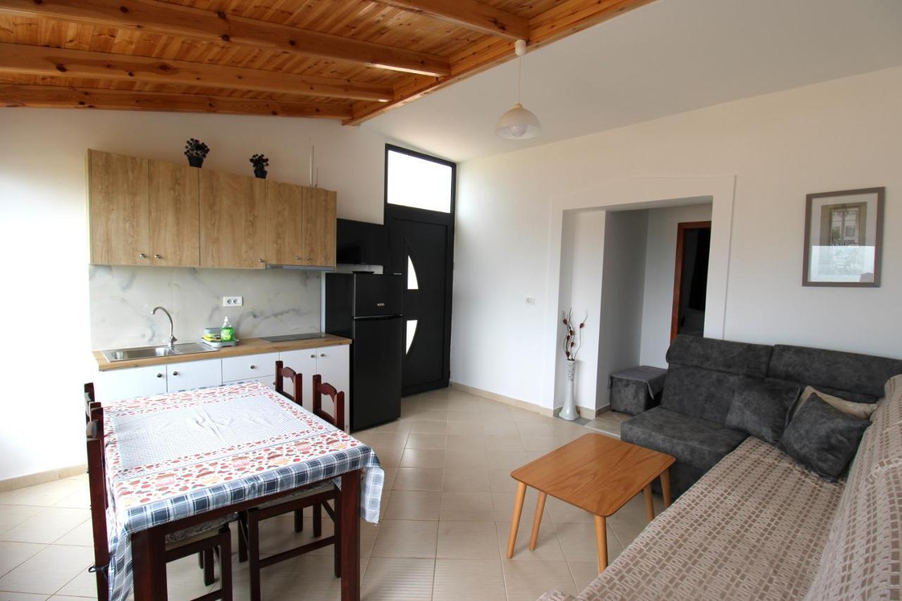Vila Bilali Apartman Ksamil Kültér fotó