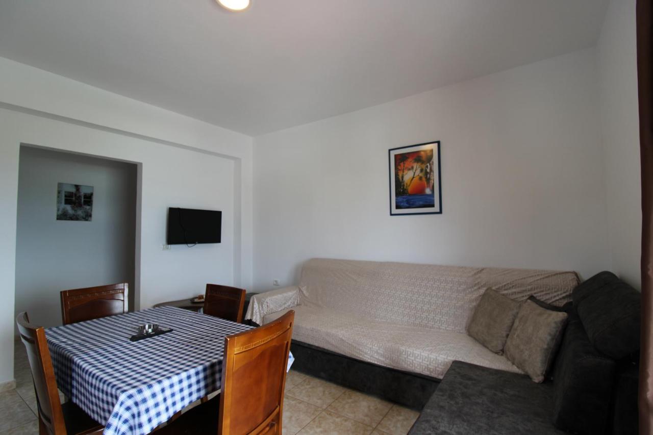 Vila Bilali Apartman Ksamil Kültér fotó